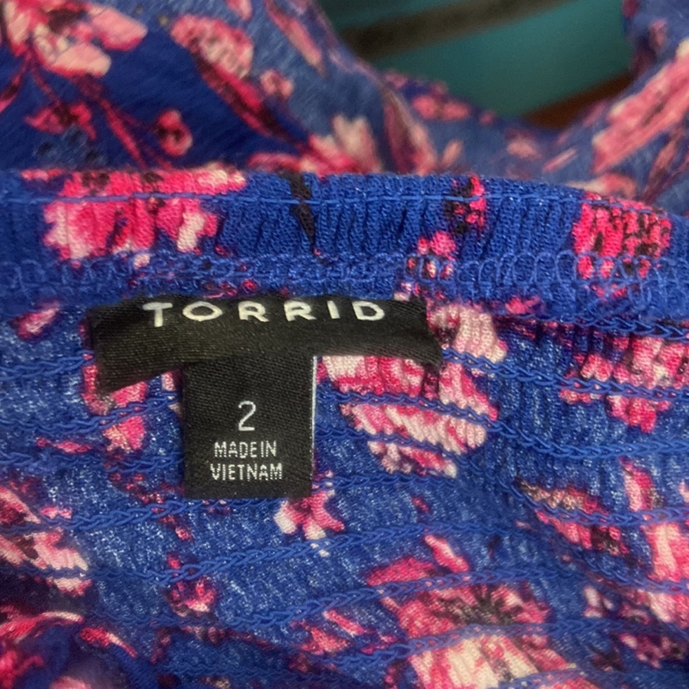 Torrid Tank Top - Picture 4 of 4